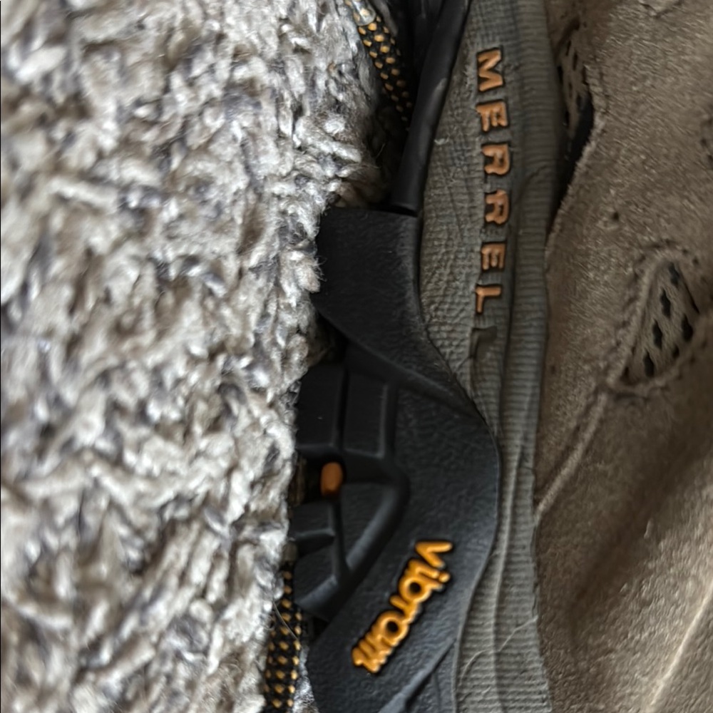 Merrell Men's Brown Hiking Shoes - Picture 7 of 7